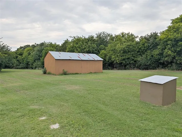 Photo 6 — 7400 High Meadow Road, Noble, OK 73068