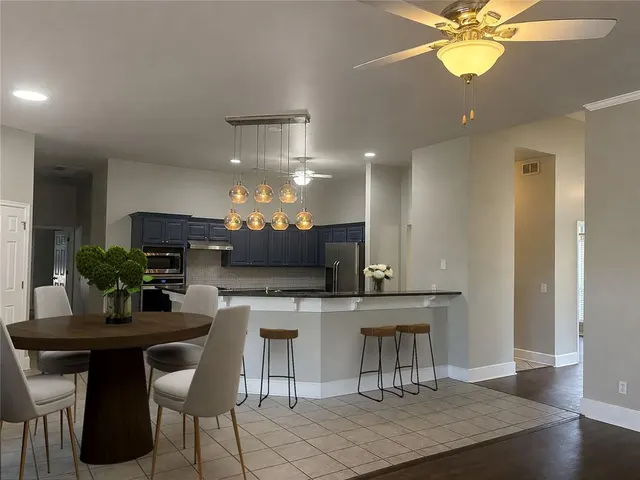 Photo 3 — 2009 Del Simmons Drive, Edmond, OK 73003