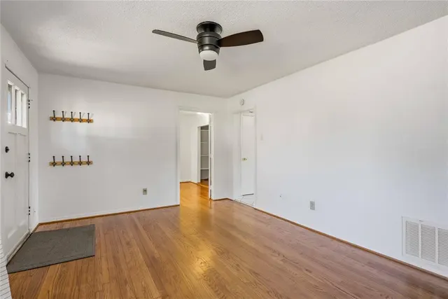 Photo 6 — 4713 SE 23rd Street, Oklahoma City, OK 73115