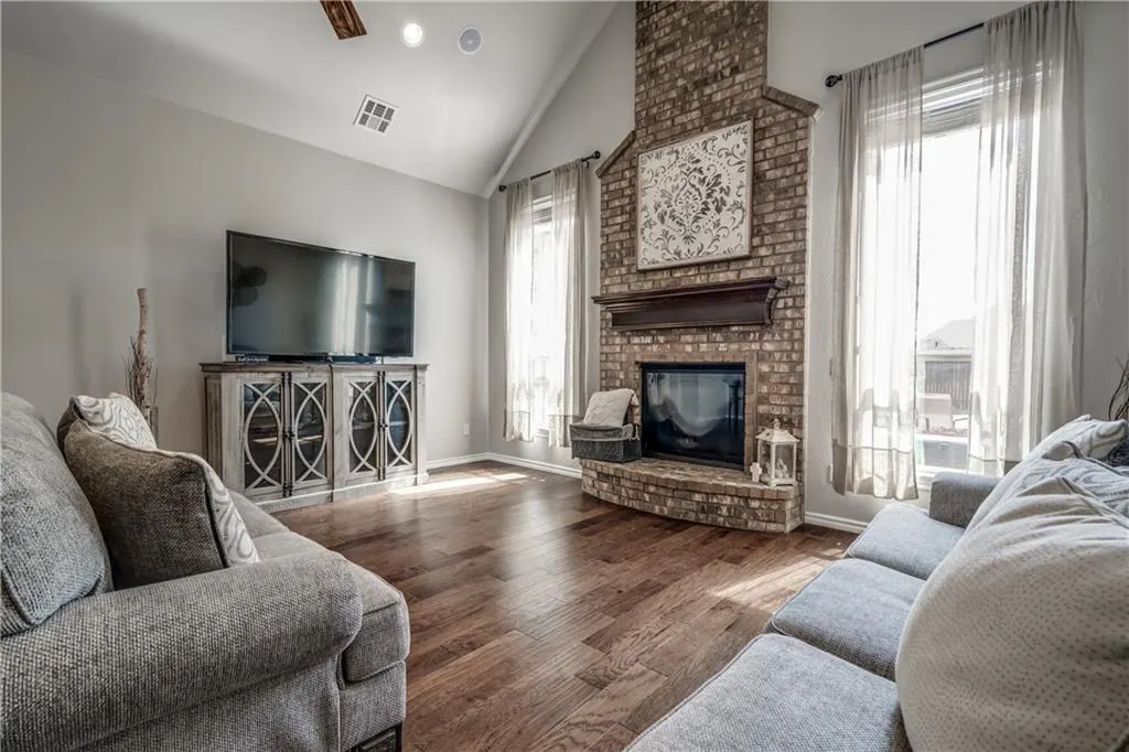 Photo 4 — 1800 NW 194th Circle, Edmond, OK 73012