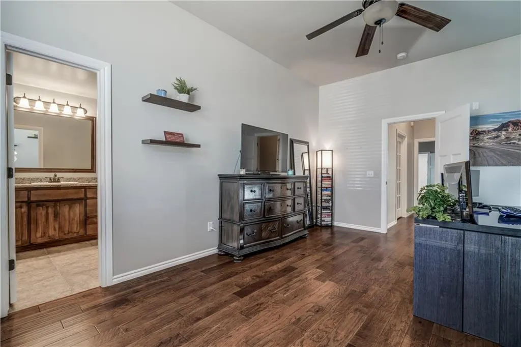 Photo 21 — 1800 NW 194th Circle, Edmond, OK 73012