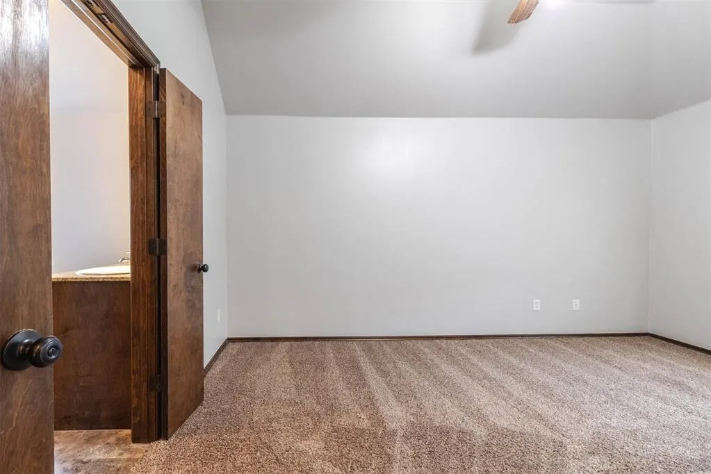 Photo 17 — 3312 Sharon Drive, Moore, OK 73160