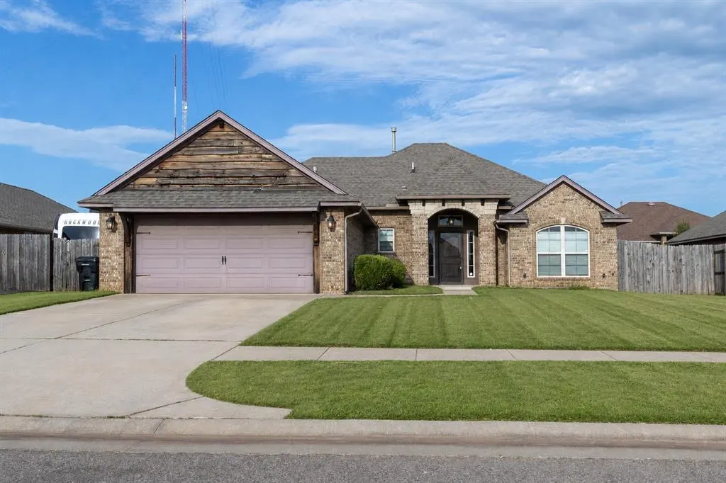 Front exterior — 3312 Sharon Drive, Moore, OK 73160