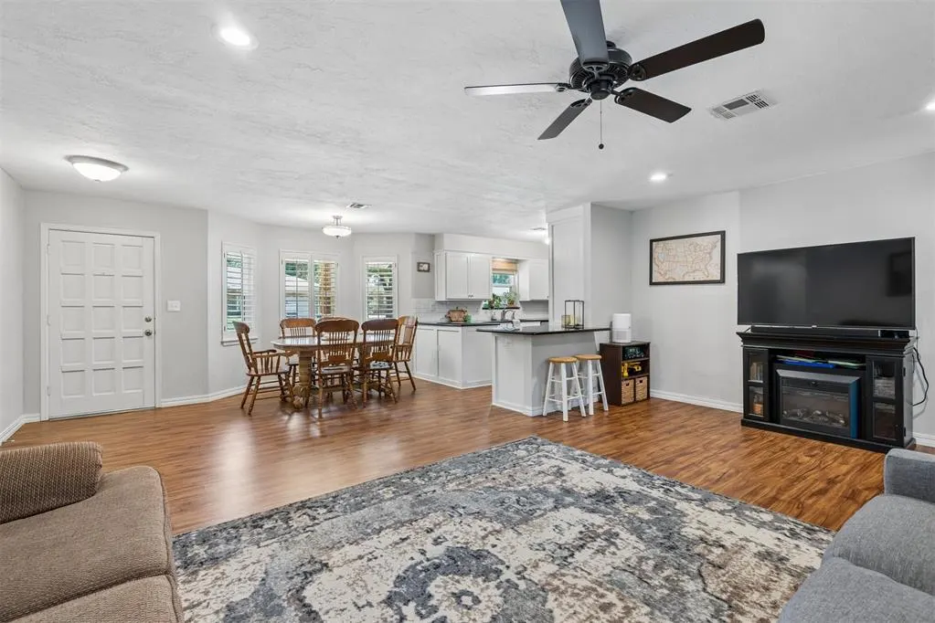 Photo 7 — 2657 Brentwood Drive, Norman, OK 73069