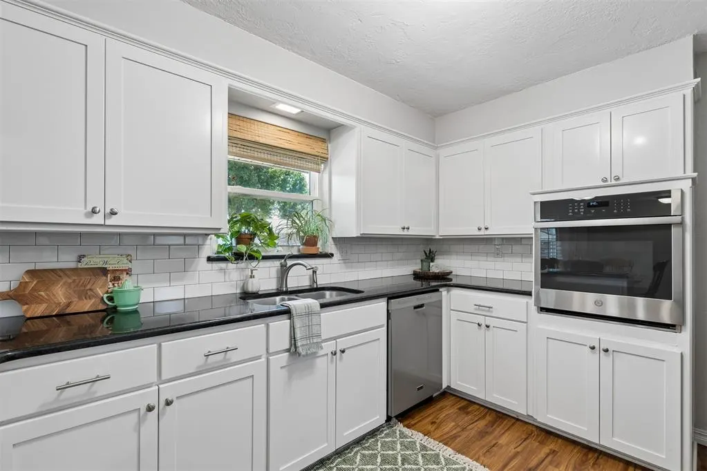 Photo 11 — 2657 Brentwood Drive, Norman, OK 73069
