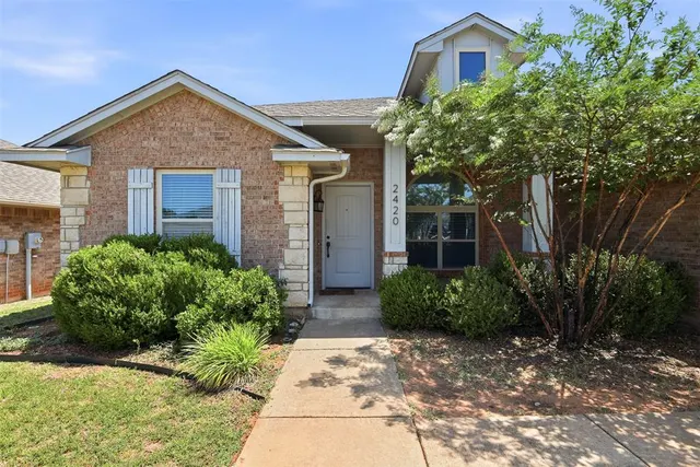 Photo 2 — 2420 Shell Drive, Oklahoma City, OK 73130