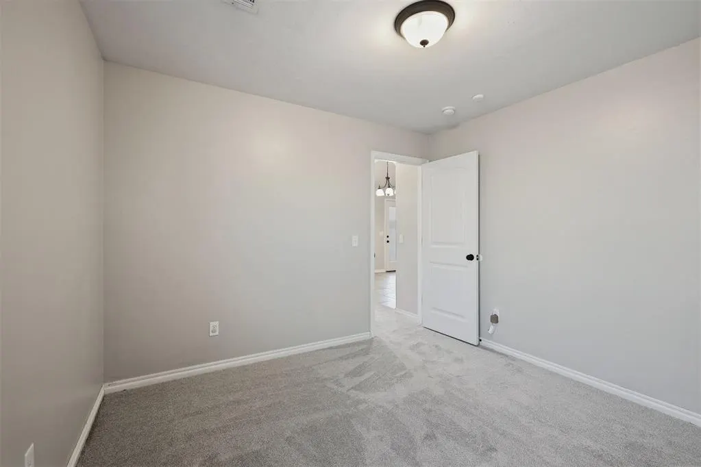 Photo 18 — 2420 Shell Drive, Oklahoma City, OK 73130