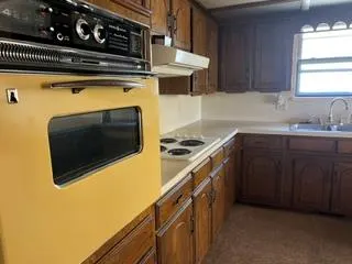 Photo 3 — 25 Corona Drive, Oklahoma City, OK 73149-1805