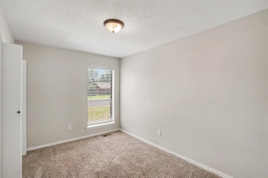Photo 15 — 2135 Teresa Drive, Norman, OK 73071