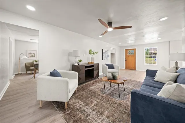Photo 8 — 410 N Division Street, Guthrie, OK 73044