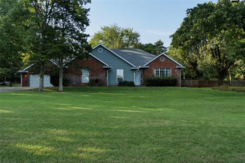 Front exterior — 3333 Everett Drive, Edmond, OK 73013