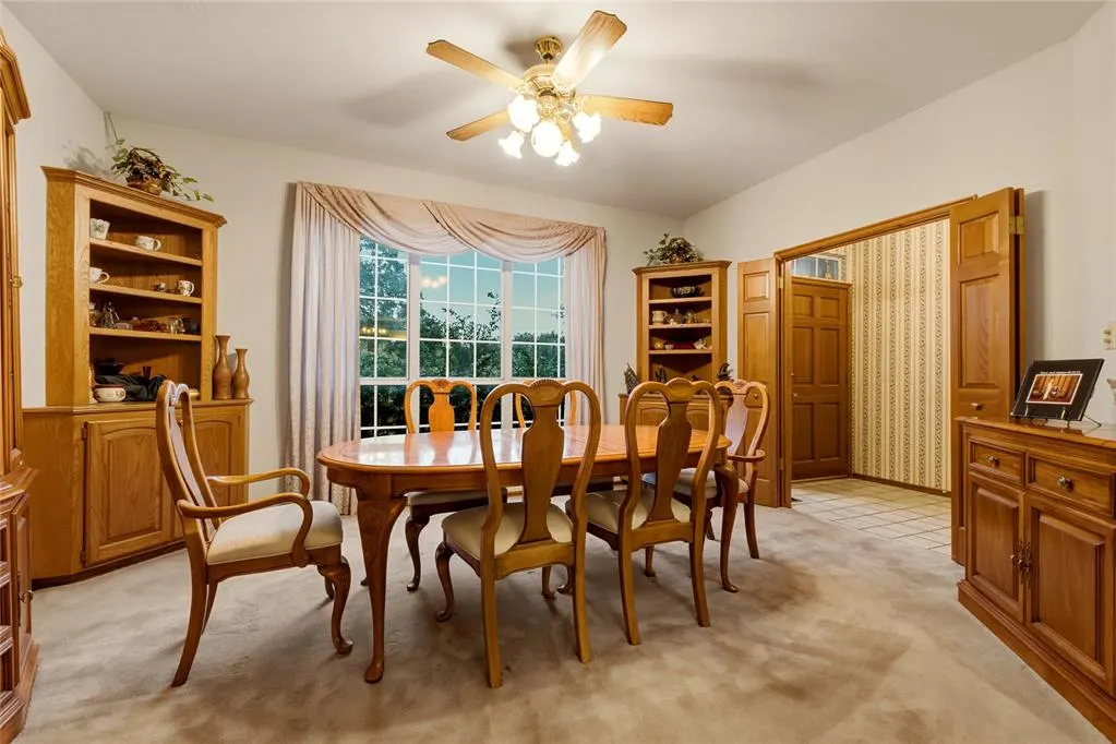 Photo 9 — 3333 Everett Drive, Edmond, OK 73013