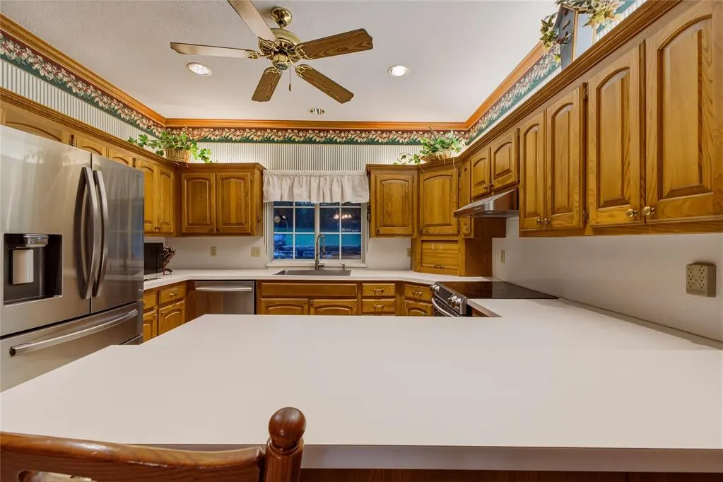 Photo 12 — 3333 Everett Drive, Edmond, OK 73013