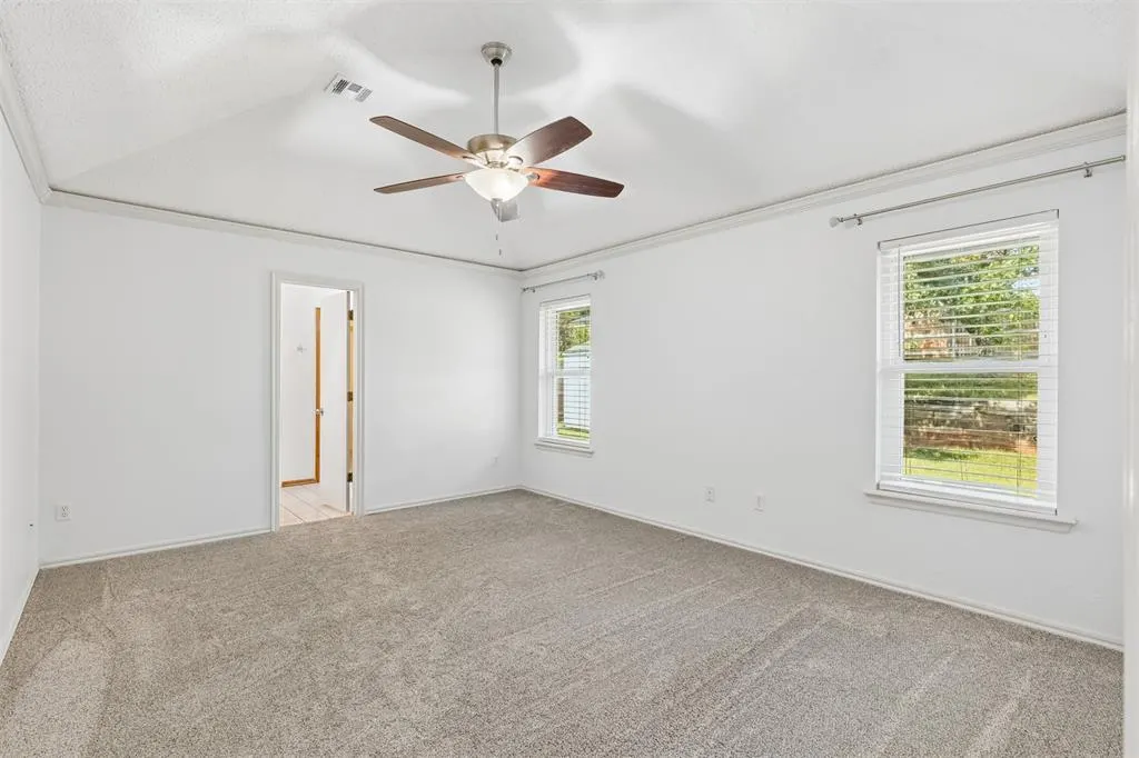 Photo 6 — 8801 Scirocco Circle, Oklahoma City, OK 73135