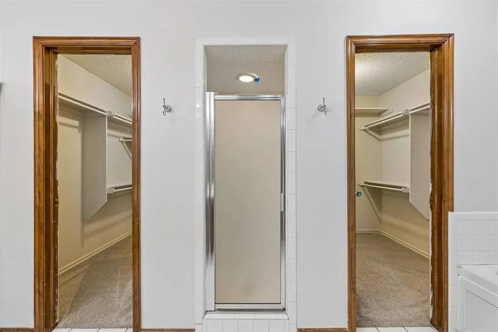 Photo 7 — 8801 Scirocco Circle, Oklahoma City, OK 73135