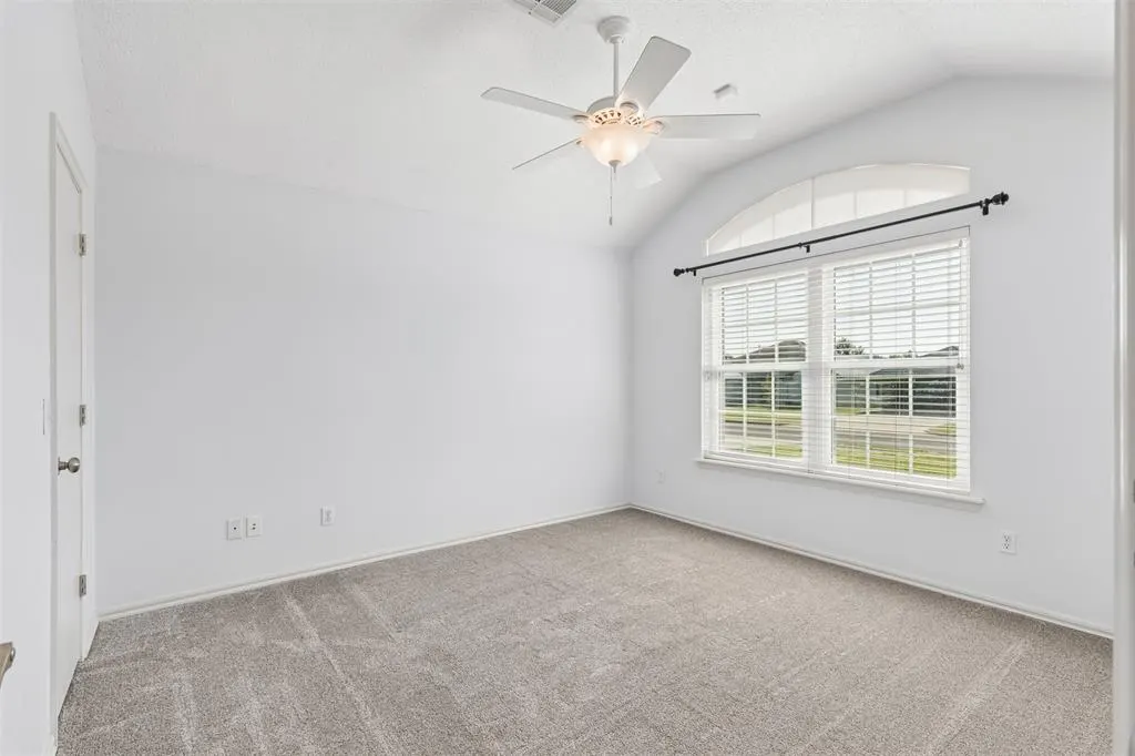 Photo 10 — 8801 Scirocco Circle, Oklahoma City, OK 73135