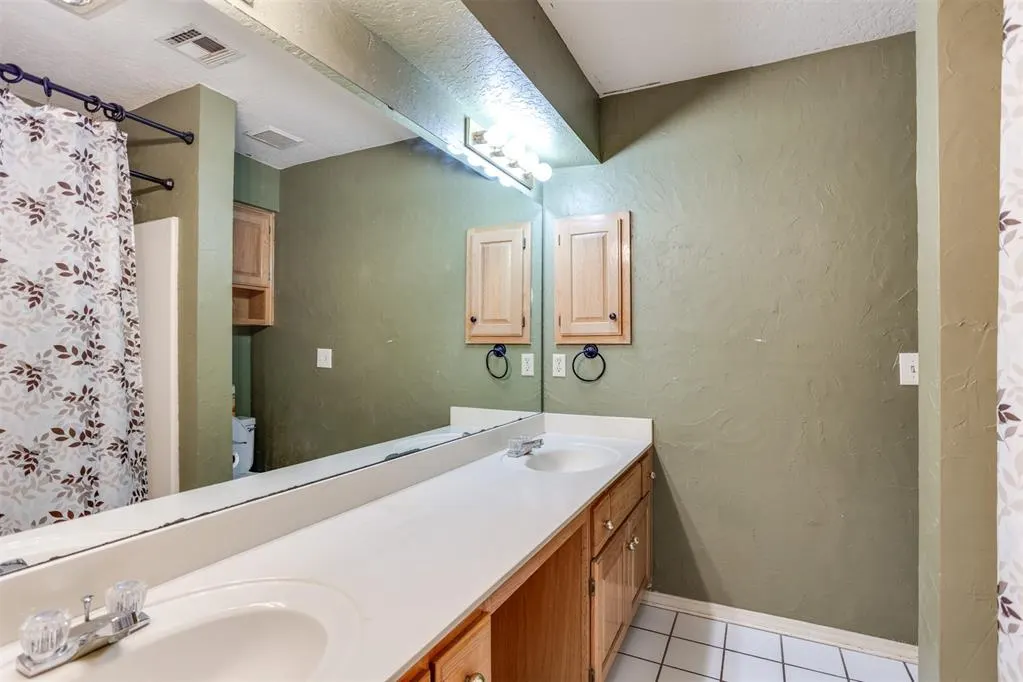Photo 20 — 1613 Pinnacle Lane, Edmond, OK 73003