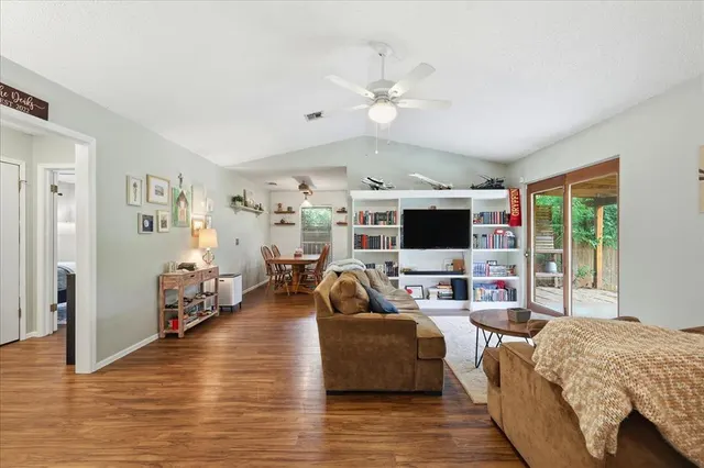 Photo 2 — 2418 N Park Drive, Stillwater, OK 74075