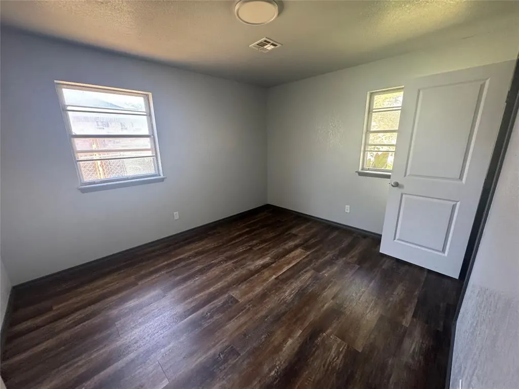 Photo 4 — 137 Bluestem Street, Weatherford, OK 73096