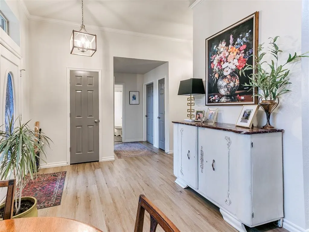 Photo 10 — 804 Fairway Drive, Norman, OK 73069