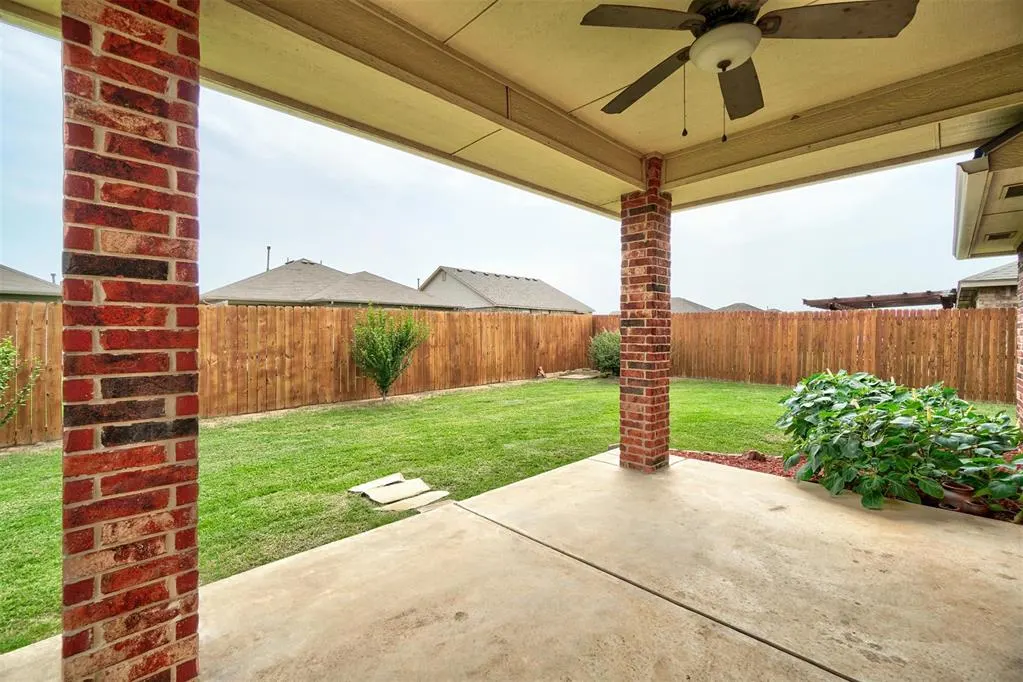 Photo 13 — 510 NE 20th Street, Newcastle, OK 73065