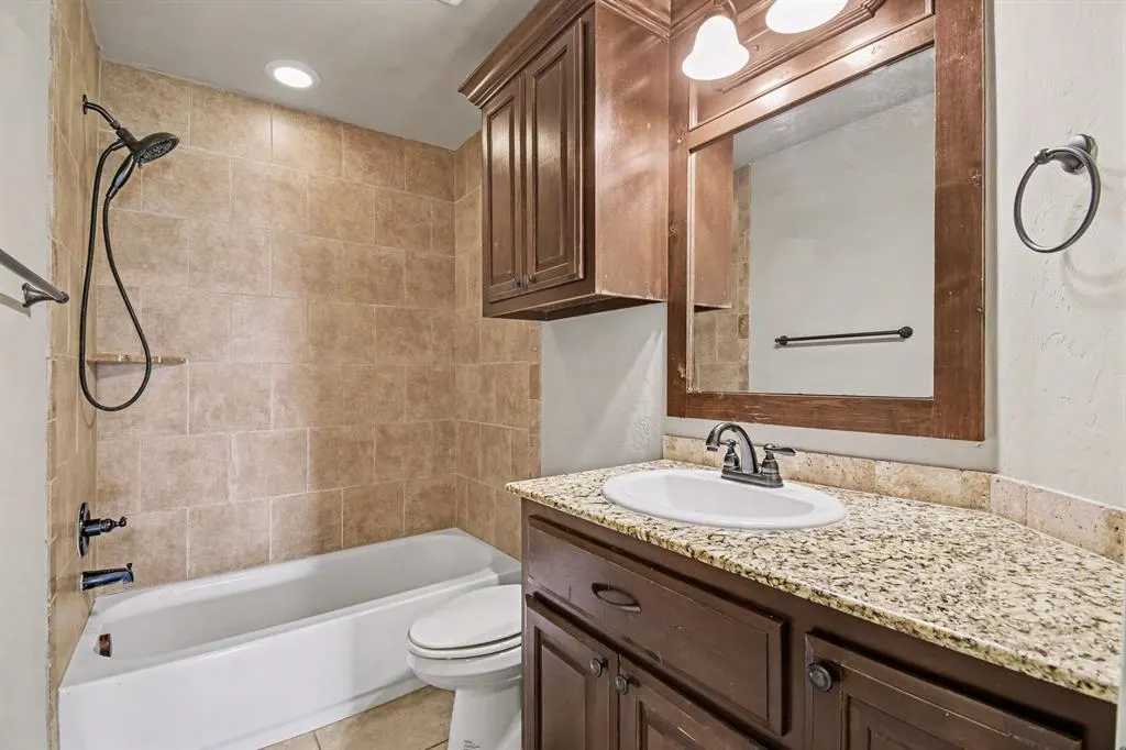 Photo 24 — 2132 Newbrook Drive, Edmond, OK 73003