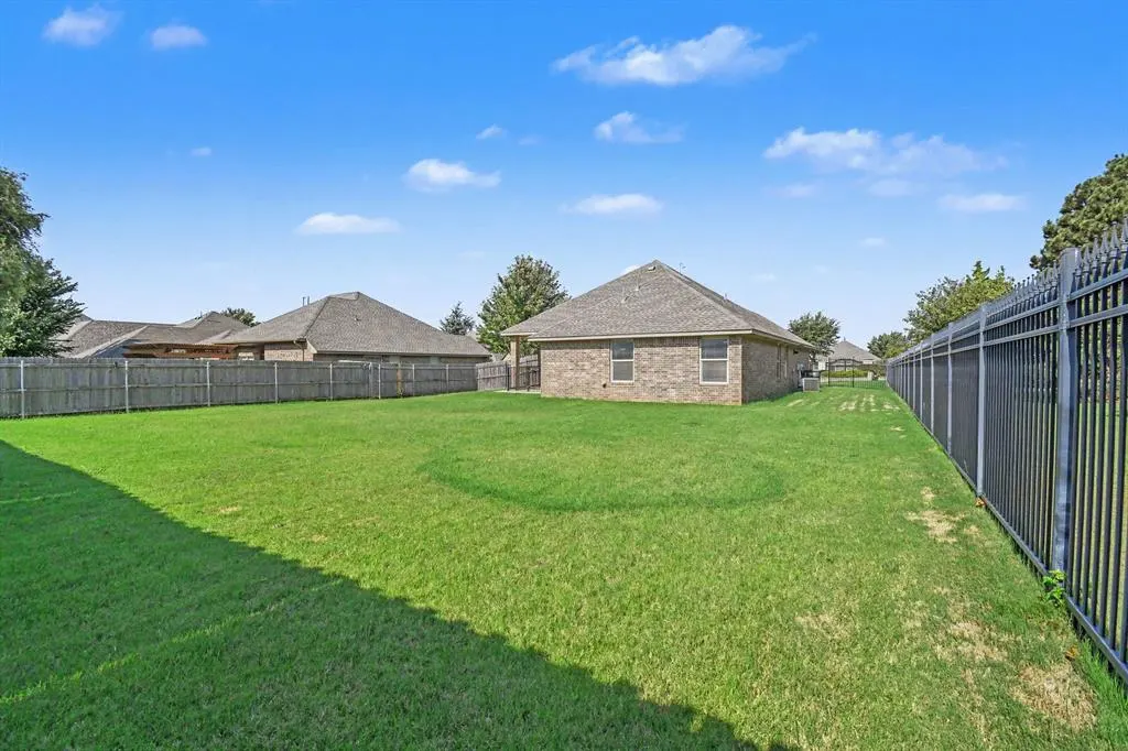 Photo 29 — 2132 Newbrook Drive, Edmond, OK 73003