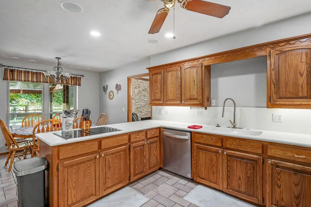 Photo 11 — 2341 Squirrel Road, Tuttle, OK 73089