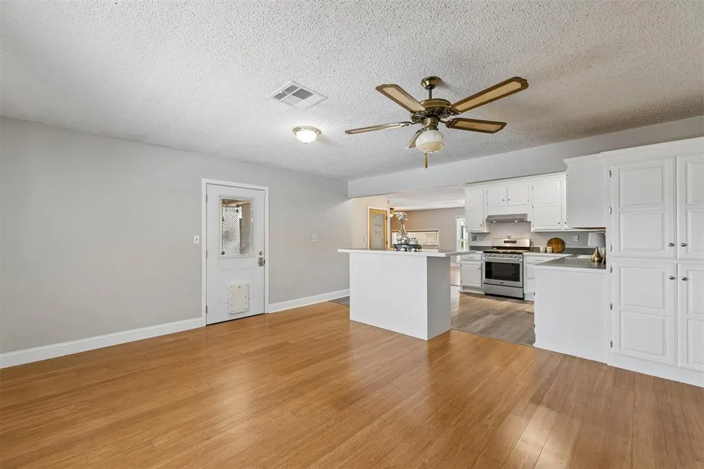 Photo 20 — 811 2nd Street, Maysville, OK 73057