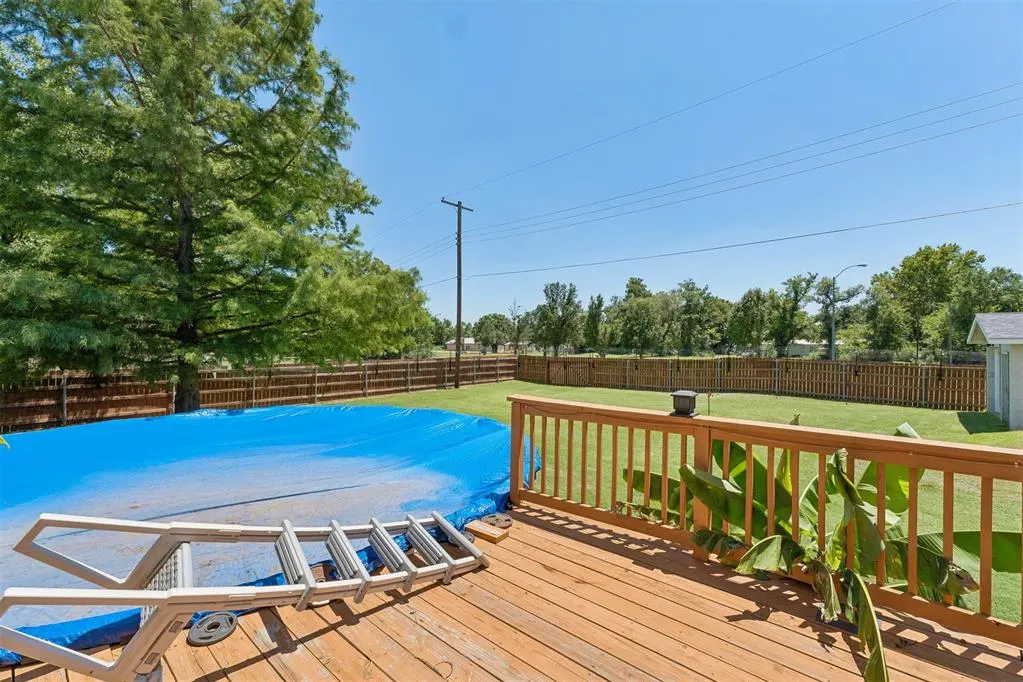 Photo 42 — 811 2nd Street, Maysville, OK 73057