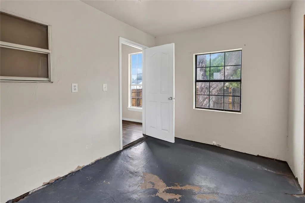 Photo 14 — 1200 SW 23rd Street, Oklahoma City, OK 73109
