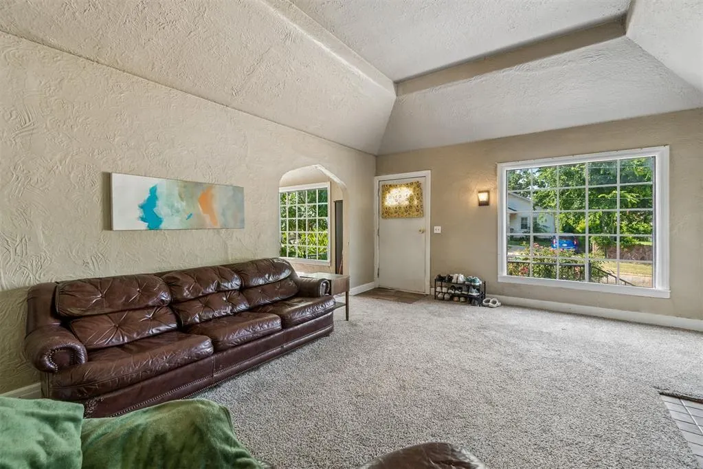 Photo 6 — 11 W Drummond Street, Shawnee, OK 74801