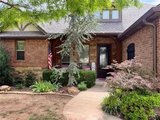 Sold home at 1308 Glenmere Court