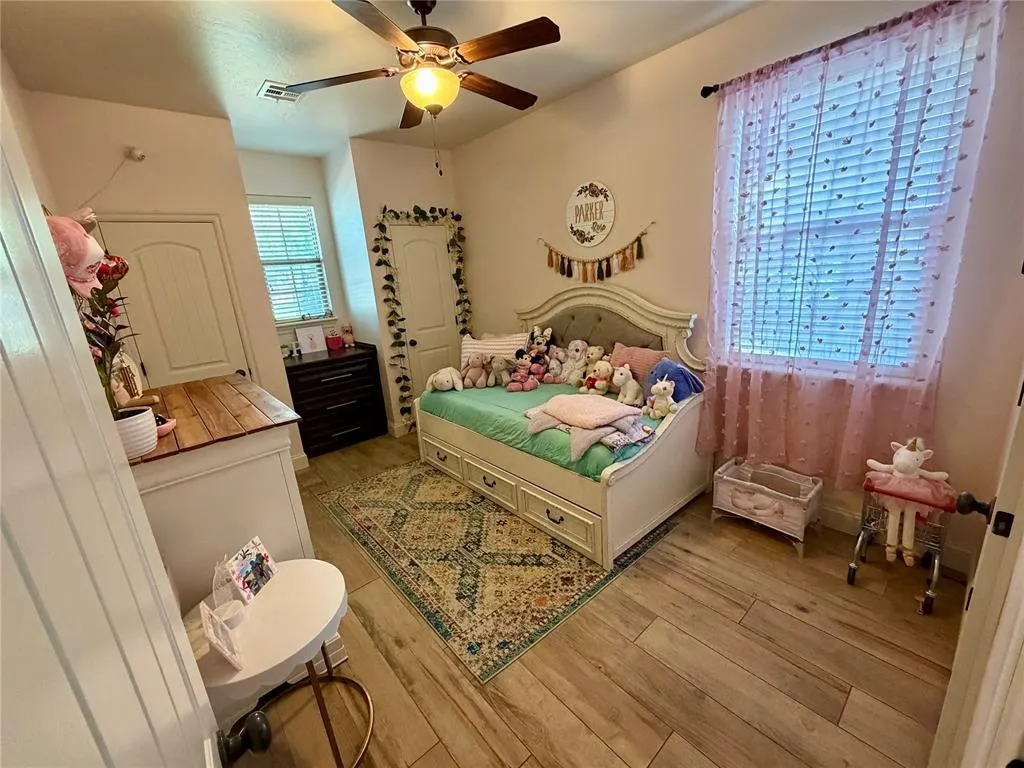 Photo 11 — 1308 Glenmere Court, Edmond, OK 73003