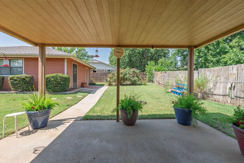 Photo 37 — 29 Sequoyah Boulevard, Shawnee, OK 74801