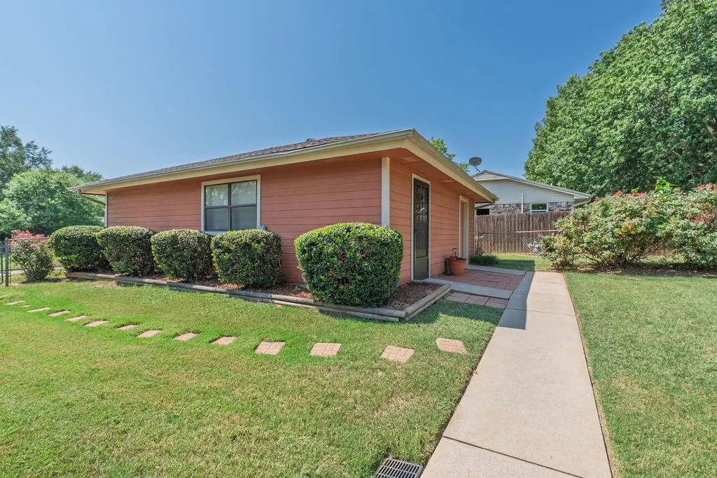 Photo 39 — 29 Sequoyah Boulevard, Shawnee, OK 74801