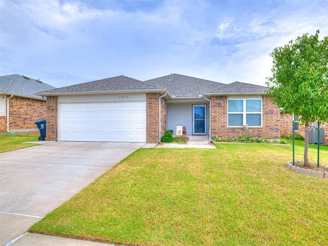 Front exterior — 11012 NW 94th Street, Yukon, OK 73099