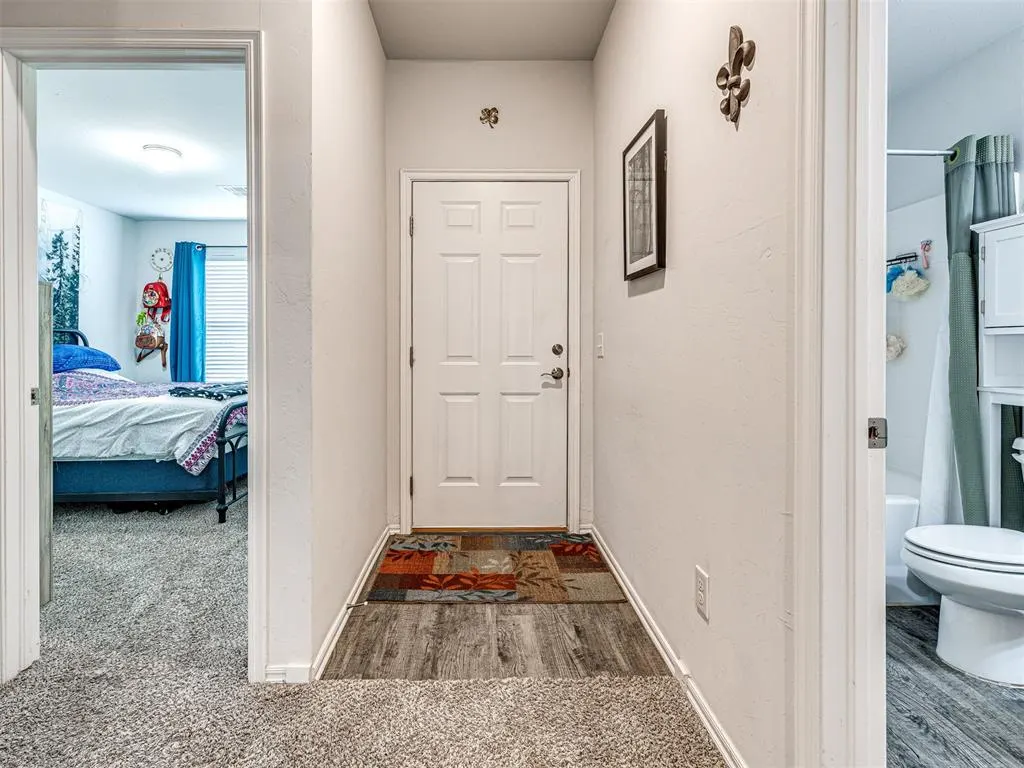 Photo 8 — 11012 NW 94th Street, Yukon, OK 73099