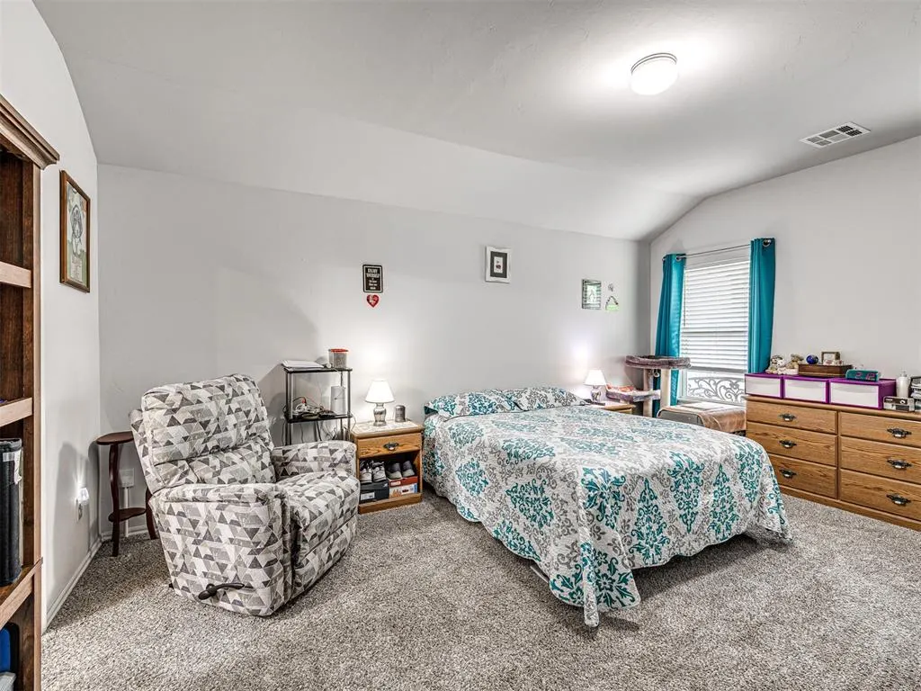 Photo 22 — 11012 NW 94th Street, Yukon, OK 73099