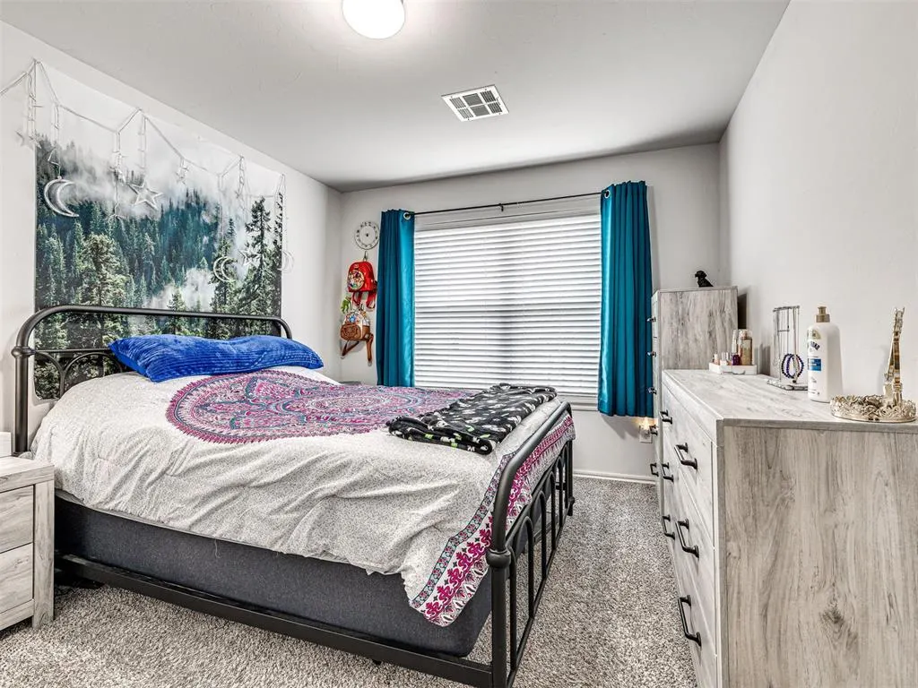 Photo 29 — 11012 NW 94th Street, Yukon, OK 73099