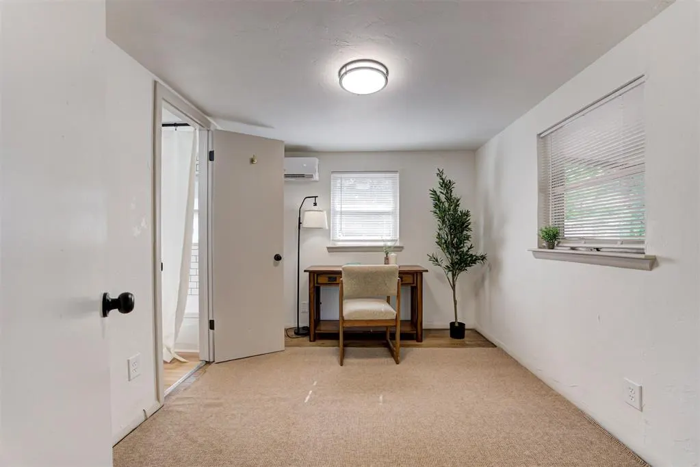 Photo 25 — 320 S Pine Street, Guthrie, OK 73044