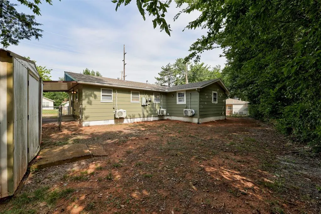 Photo 29 — 320 S Pine Street, Guthrie, OK 73044