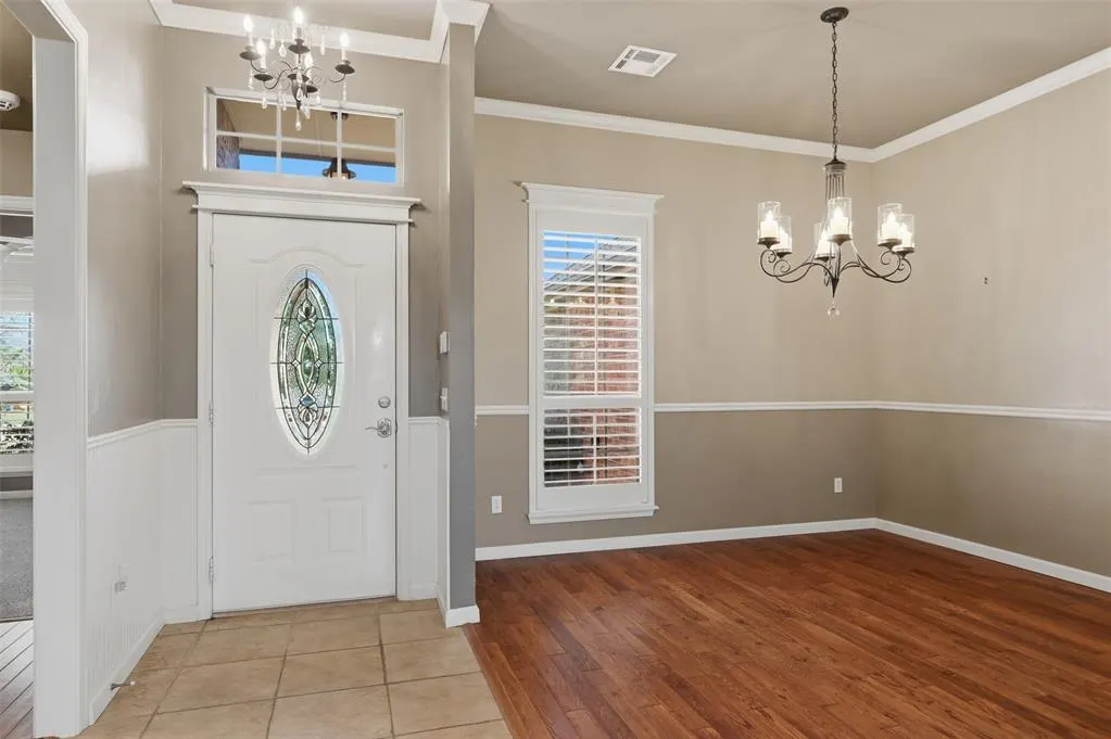 Photo 5 — 10716 NW 37th Street, Yukon, OK 73099