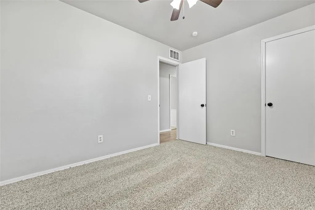 Photo 7 — 1729 Gladstone Terrace, Oklahoma City, OK 73120