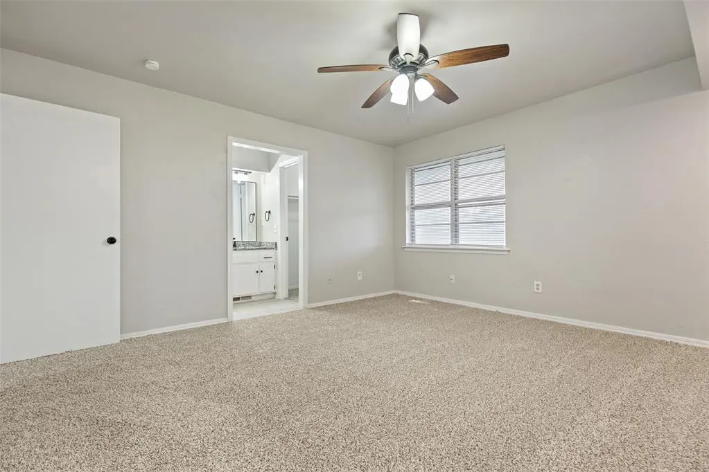 Photo 14 — 1729 Gladstone Terrace, Oklahoma City, OK 73120