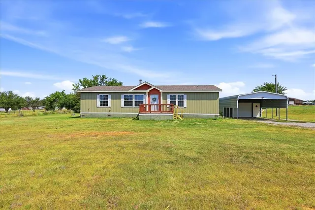 Front exterior — 9801 Westview Drive, Lexington, OK 73051