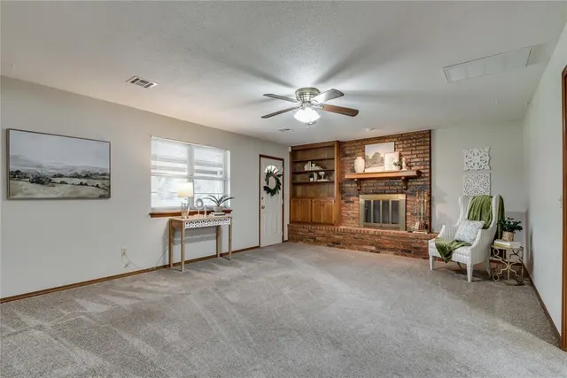 Photo 5 — 7709 NW 31st Street, Bethany, OK 73008