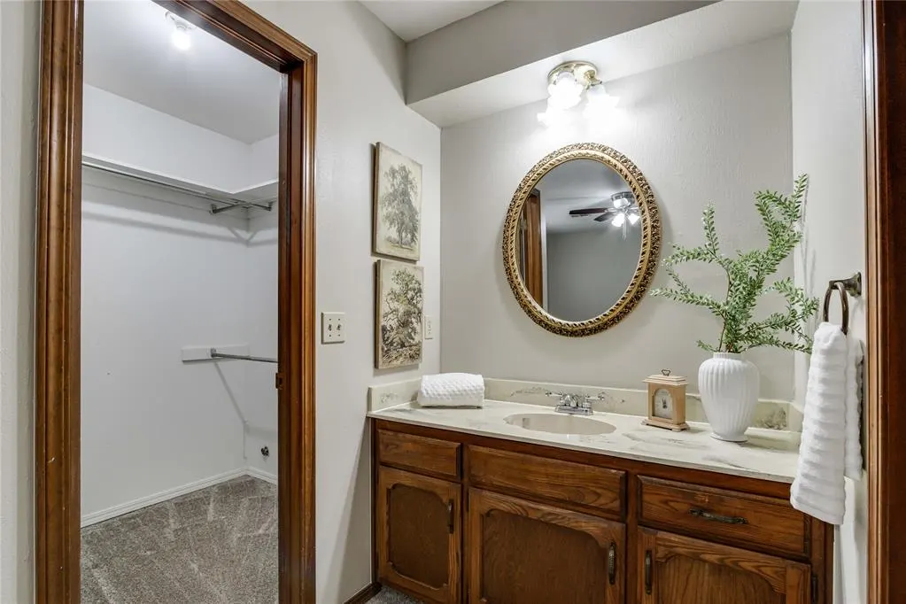 Photo 21 — 7709 NW 31st Street, Bethany, OK 73008