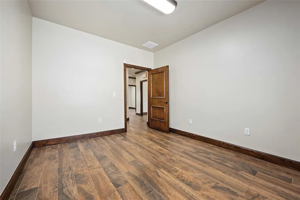 Photo 16 — 2616 Covell Village Drive 130, Edmond, OK 73003