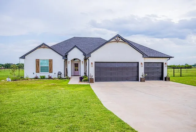 Photo 2 — 1807 W Forest Ridge, Stillwater, OK 74074